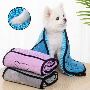 "Quick-Drying Pet Bathrobe Towel for Dogs and Cats"